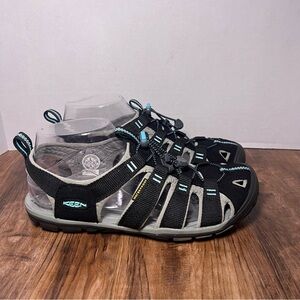Keen Women's Clearwater CNX Sandals size 8